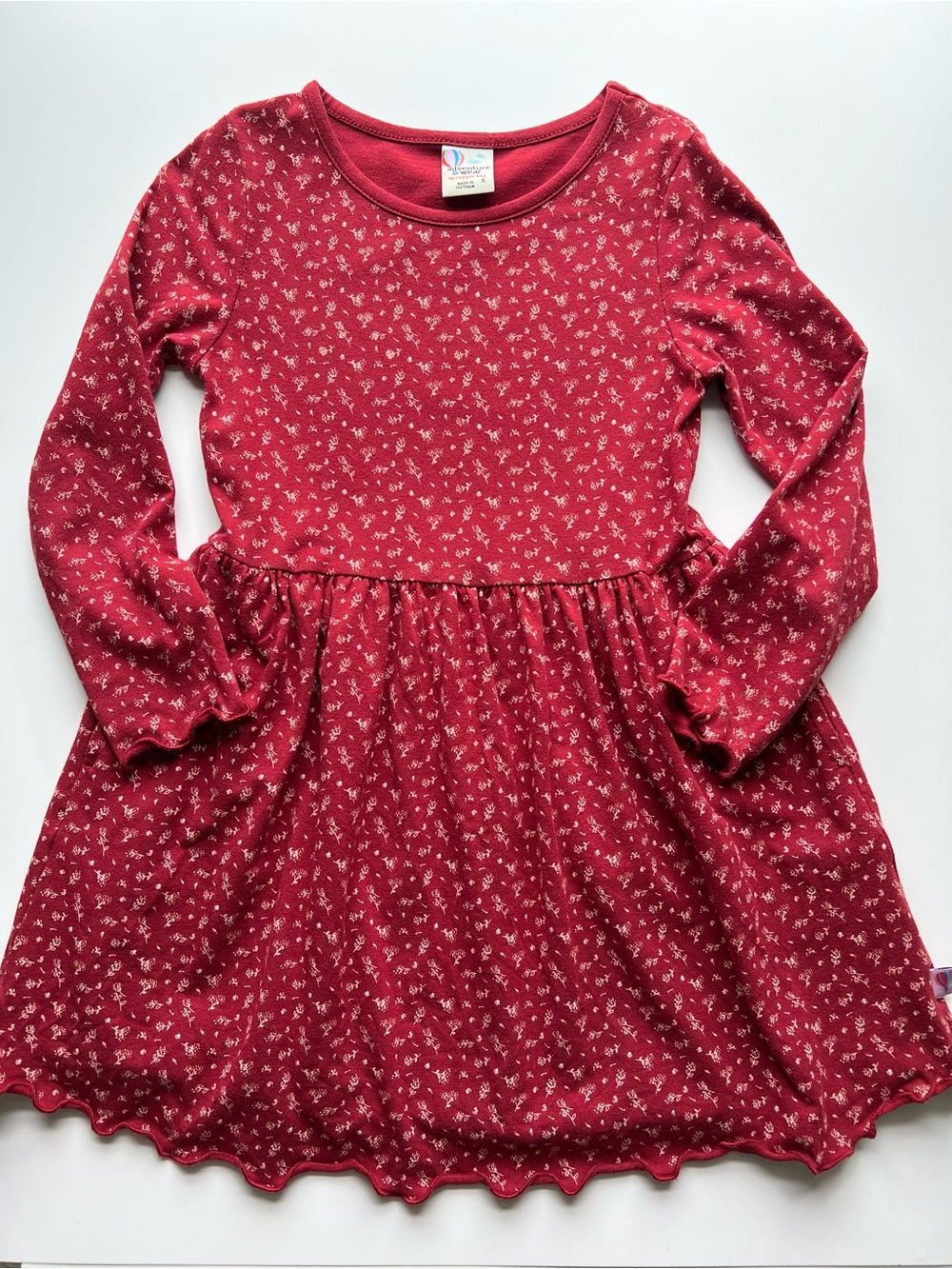 Adventure Wear by Copper Key Red Ditsy White Floral Long Sleeve Dress Size 5
